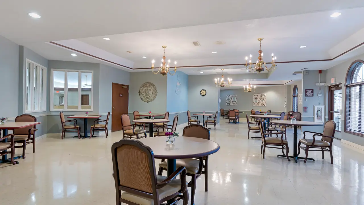 Coulterville dining room
