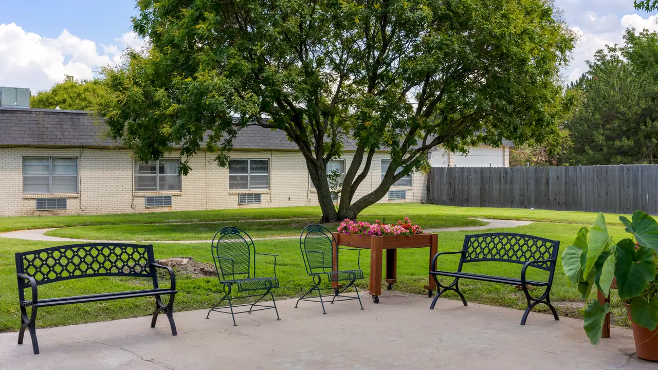 Meridian courtyard with patio furniture